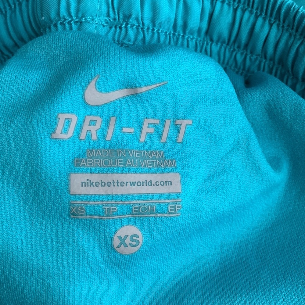 Nike Shorts Size Extra Small Drawstring Waist Elastic Waist Running Shorts - Picture 6 of 7